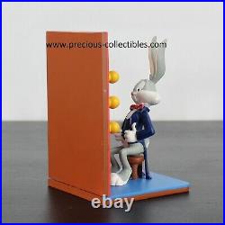 Extremely rare! Bugs Bunny bookend. Warner Bros. Looney Tunes