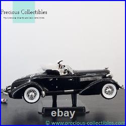 Extremely rare! Pepe le Pew and Penelope Pussycat in a 1935 Auburn