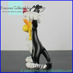 Extremely rare! Tweety and Sylvester statue. Looney Tunes. Warner Bros