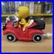 Extremely_rare_Tweety_racing_in_his_red_car_Warner_Bros_READ_01_wzyf