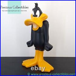 Extremely rare! Vintage Daffy Duck statue. Warner Bros Studio Store