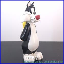 Extremely rare! Vintage Sylvester and Tweety Bird Warner Bros Store Mid Fig Extremely rare! Vintage Sylvester and Tweety Bird Warner Bros Store Mid Fig
