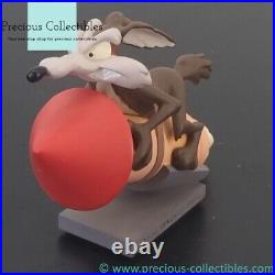 Extremely rare! Vintage Wile E. Coyote on a rocket statue. Demons Merveilles