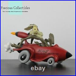 Extremely rare! Wile E. Coyote ACME official Warner Bros Merchandise