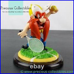 Extremely rare! Yosemite Sam statue. Vintage Looney Tunes collectible
