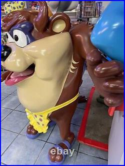 Life Size Tazmanian Devil and Miss Ms. Warner Bros. Statue Rare Collectable