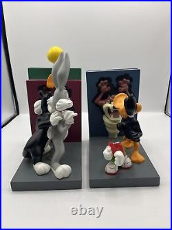 Looney Tunes Bookends Very Rare Vintage Bugs Bunny, Taz, Tweety, Daffy Duck