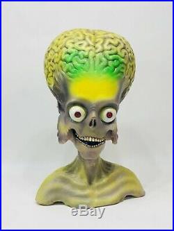 Mars Attacks Rare Foam Tops Bust 1/1 Scale Warner Brothers 1997 Free Standing