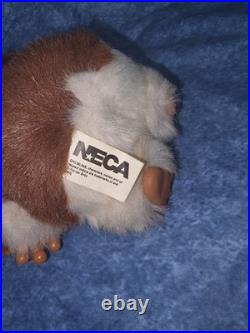 NECA Gremlins Gizmo Sad Face Crying Plush Toy Mogwai Warner Bros Ears Low RARE