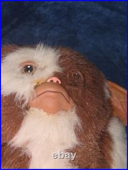 NECA Gremlins Gizmo Sad Face Crying Plush Toy Mogwai Warner Bros Ears Low RARE NECA Gremlins Gizmo Sad Face Crying Plush Toy Mogwai Warner Bros Ears Low RARE