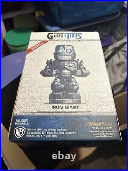 NEW Warner Bros IRON GIANT Rare Edition Beeline Creative Geeki Tikis