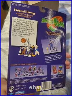 Pepe Le Pew Space Jam Hard RARE Full package intact. Box shows slight wear