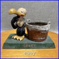RARE 1940s WBC Cast Iron Beaky Buzzard Warner Bros Wash Bucket Coin Holder Bank