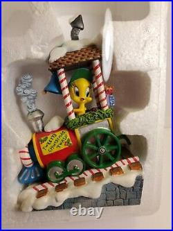 RARE Danbury Mint Tweety's Cwristmas Twain Christmas Train Complete Set of 6