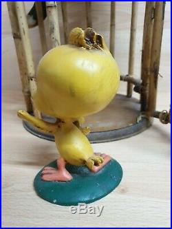 RARE Slyvester And Tweety Pie Bamboo Cage Figures Vintage Retro