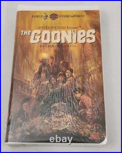 RARE The Goonies VHS White Clam Shell New Sealed Warner Brothers 1994 HTF