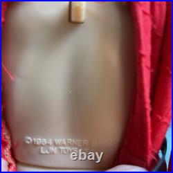 RARE VINTAGE 1984 LJN WARNER BROS. V ENEMY VISITOR ACTION FIGURE withACCESSORIES RARE VINTAGE 1984 LJN WARNER BROS. V ENEMY VISITOR ACTION FIGURE withACCESSORIES