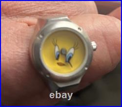 RARE Vintage Fossil For Warner Bros Tweety Bird Ring Finger Watch