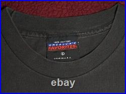 RARE Vintage New York Giants NFL Taz L Shirt Warner Bros Faded Single Stitch