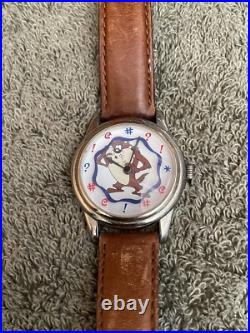 RARE Vintage Warner Bros Watch Collection Rotating TAZ Tasmanian Devil Watch