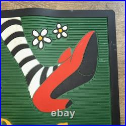 RARE Vintage Wizard of Oz Ding Dong. Rubber Door Mat 1997 Warner Bros 14x24