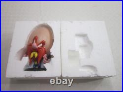 RARE Warner Bros Looney Tunes Yosemite Sam Classic Figurine Statue with Box RARE Warner Bros Looney Tunes Yosemite Sam Classic Figurine Statue with Box