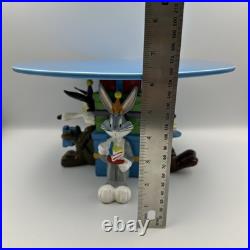 RARE! Warner Brothers Looney Tunes Cake Stand Wile E, Bugs, Sylvester, Taz RARE! Warner Brothers Looney Tunes Cake Stand Wile E, Bugs, Sylvester, Taz