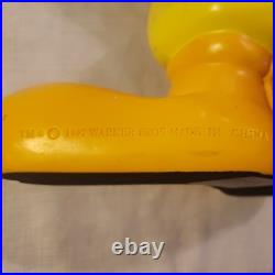 Rare 11.5 Tweety Bird 1997 Warner Bros. Large Statue. Studio Store. Looney Tune Rare 11.5 Tweety Bird 1997 Warner Bros. Large Statue. Studio Store. Looney Tune