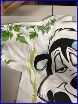 Rare 1993 Warner Bros Wild Oats Pepe Le Peu Art T-shirt Sz XL Insane Rare