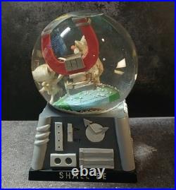 Rare 1995 Pinky And The Brain Snow Globe withBox. World Domination Shall Be Mine