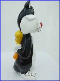 Rare 1998 Warner Bros Sylvester the cat with birdie statue 14
