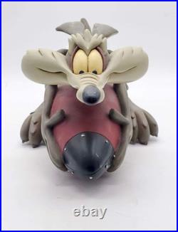Rare! 2000 Warner Bros. Looney Tunes WILE E COYOTE ON ROCKET Big Figure Statue Rare! 2000 Warner Bros. Looney Tunes WILE E COYOTE ON ROCKET Big Figure Statue
