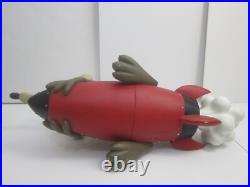 Rare! 2000 Warner Bros. Looney Tunes WILE E COYOTE ON ROCKET Big Figure Statue