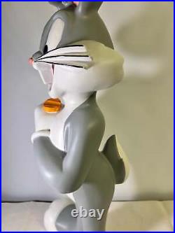 Rare 27 Bugs Bunny Statue- Looney Tunes-1999- Warner Brothers