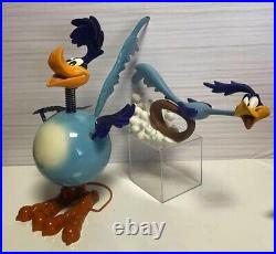 Rare! Antique Looney Tunes Road Runner Polystone or tin Made Figurine Excellent