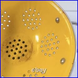 Rare Exclusively Designed Warner Brothers Tweety Bird Colander Strainer 2000