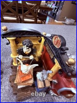 Rare Harry Potter Platform 9 3/4 Hogwarts Express Warner Bros Studio Bookends Rare Harry Potter Platform 9 3/4 Hogwarts Express Warner Bros Studio Bookends