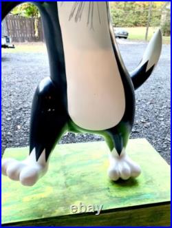 Rare Htf Vintage Looney Tunes Warner Bros Studio Prop Sylvester The Cat Statue