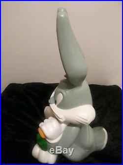 Rare Looney Tunes BUGS BUNNY 24 Figure Statue 1996 Warner Bros Store brothers