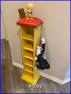 Rare Looney Tunes Sylvester & Tweety Cabinet Figurine 47 Tall