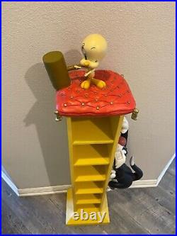 Rare Looney Tunes Sylvester & Tweety Cabinet Figurine 47 Tall