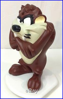 Rare Looney Tunes Taz Tasmanian Devil 18 Figure Statue 1996 Warner Bros Store