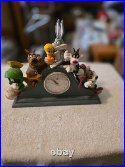 Rare Looney Tunes and Scooby Doo Mantle Clock