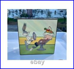 Rare Music Box 1992 Warner Bros, Bugs Bunny and Elmer Fudd. Jewlery Box. Video