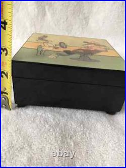 Rare Music Box 1992 Warner Bros, Bugs Bunny and Elmer Fudd. Jewlery Box. Video