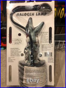 Rare NEW Bugs Bunny lamp desk light decor Looney Tunes Warner Bros Collectible
