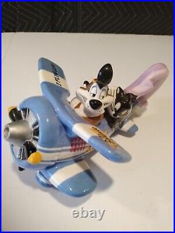 Rare Pepe Le pew And Penelope Airplane Tea Pot Warner BrothersNEW