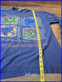 Rare Vintage 1996 Warner Bros Looney Tunes Tasmanian Devil Graphic Long Sleeve Rare Vintage 1996 Warner Bros Looney Tunes Tasmanian Devil Graphic Long Sleeve