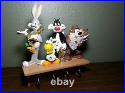 Rare Vintage 1998 Warner Brothers Looney Tunes Hanging Key Rack Holder
