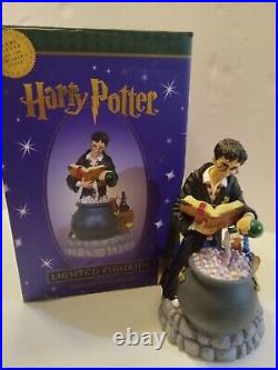 Rare Vintage Harry Potter Lighted Figurine Warner Brothers 2001 Tested